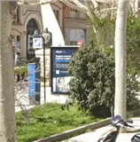 Mupi en el paseo Verdaguer junto a la plaza de Cataluña, Igualada